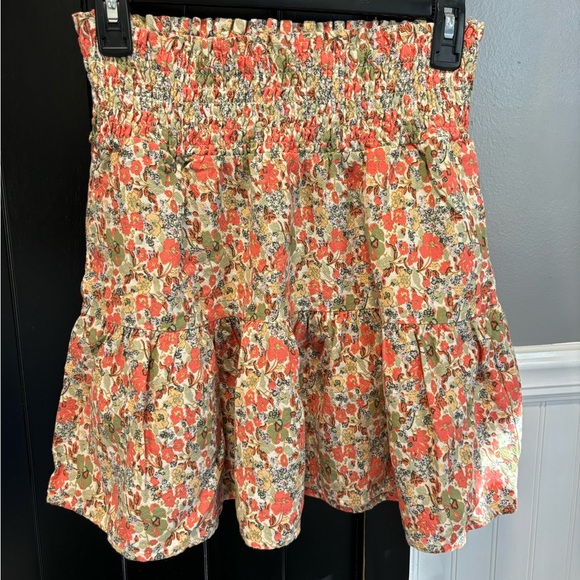 Universal threads floral skirt - Picture 3 of 4